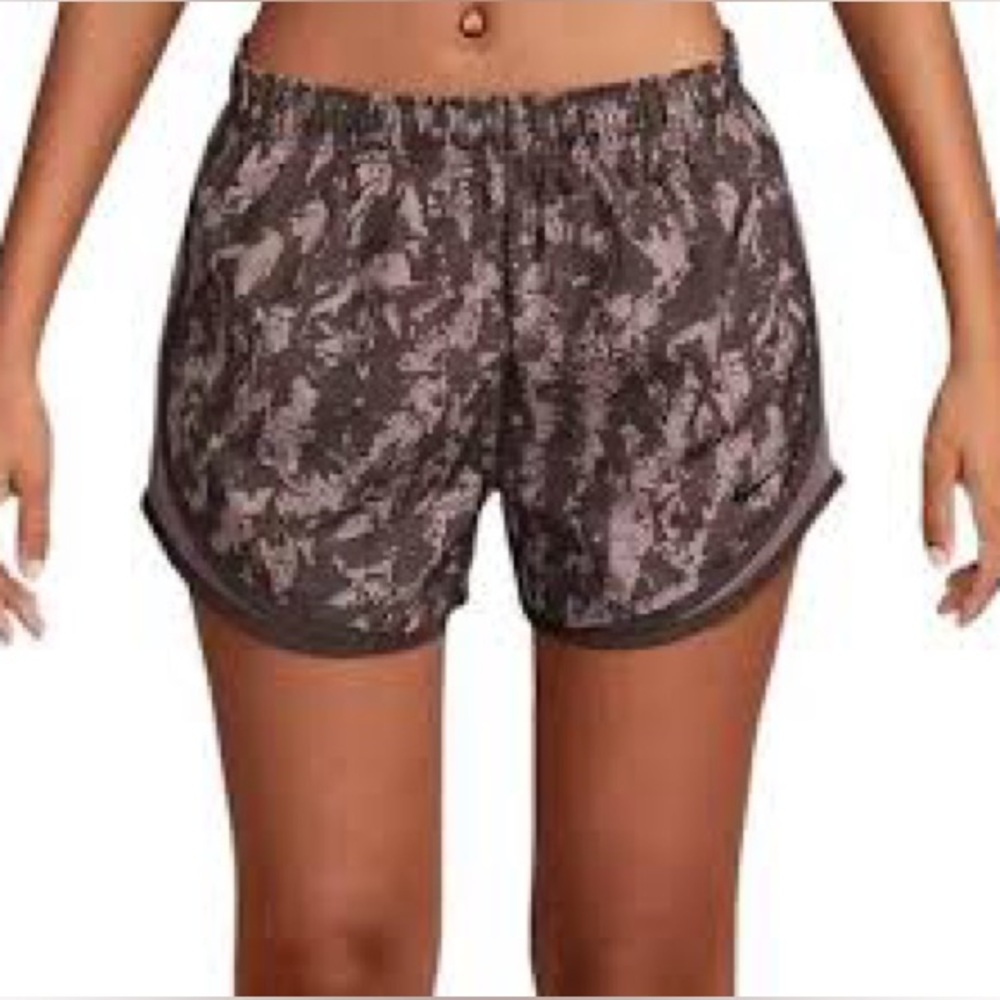 Nike Dri fit tempo shorts athletic activewear women's size XS‎ zero to move new